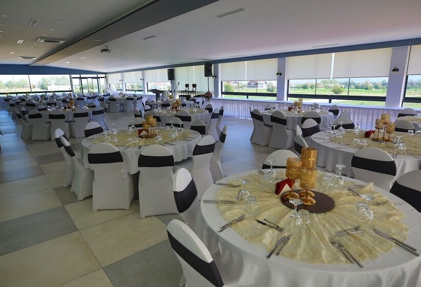 Karpalas City Hotel & Spa