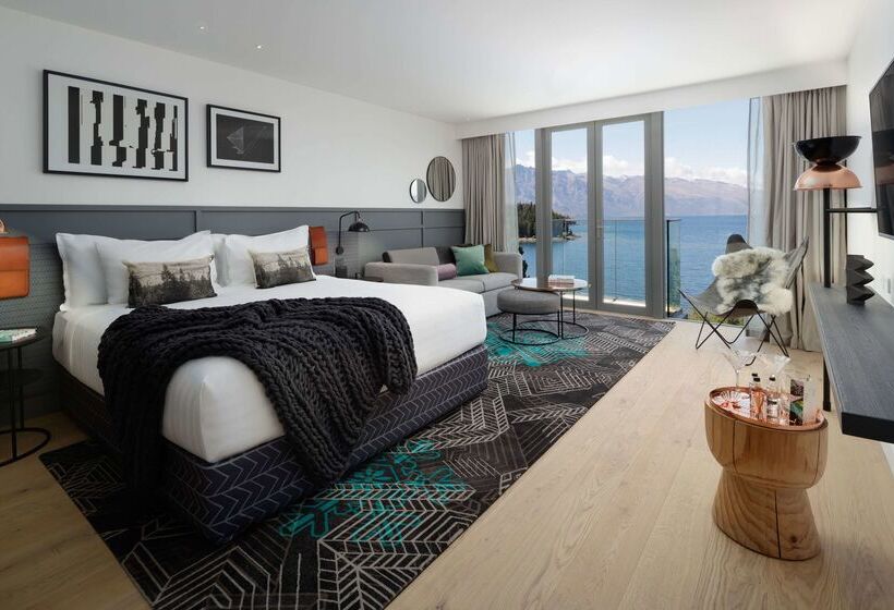 هتل Qt Queenstown