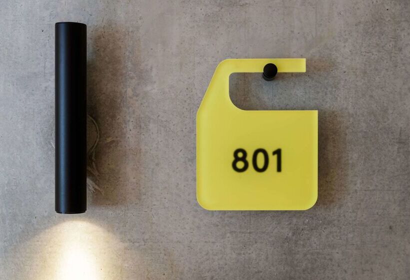 هتل Qt Queenstown