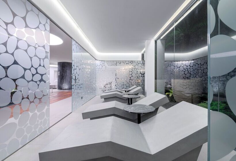 ホテル Royal Hideaway Corales Beach   Adults Only