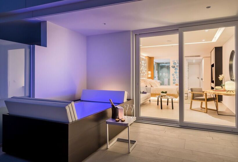 ホテル Royal Hideaway Corales Beach   Adults Only