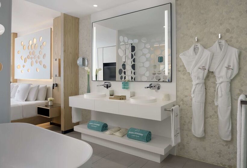 ホテル Royal Hideaway Corales Beach   Adults Only