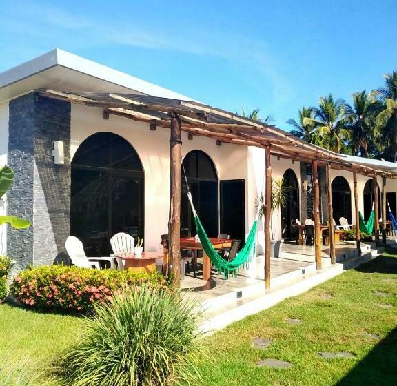 فندق Show Pony Beach Resort And Suites