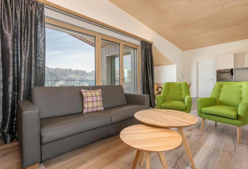 ホテル Tannenboden