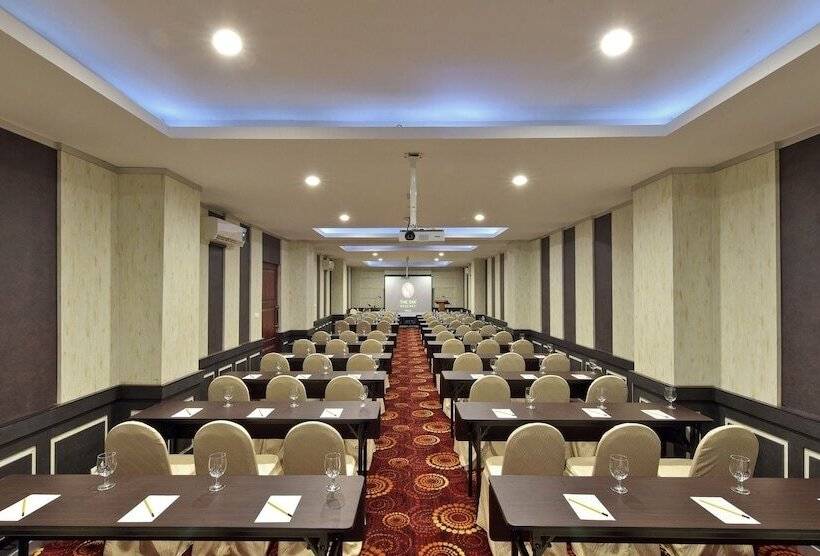 酒店 The Sya Regency Palu By Soasia