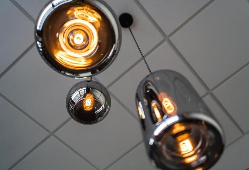 Onderwijshotel De Rooi Pannen Eindhoven