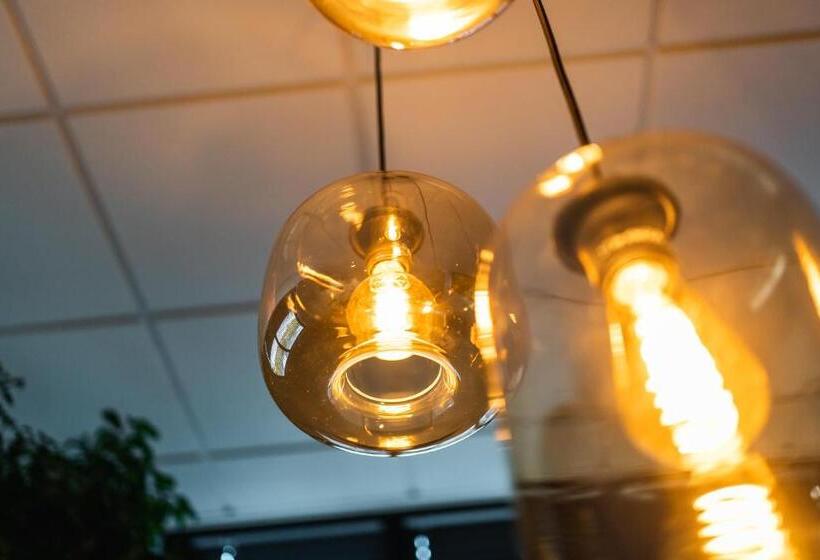 Onderwijshotel De Rooi Pannen Eindhoven