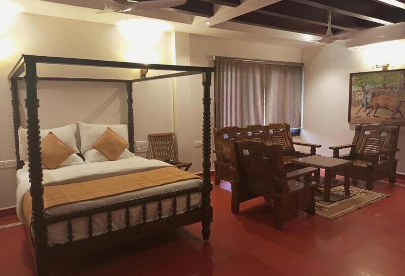 Mount Retreat Resorts   Madurai