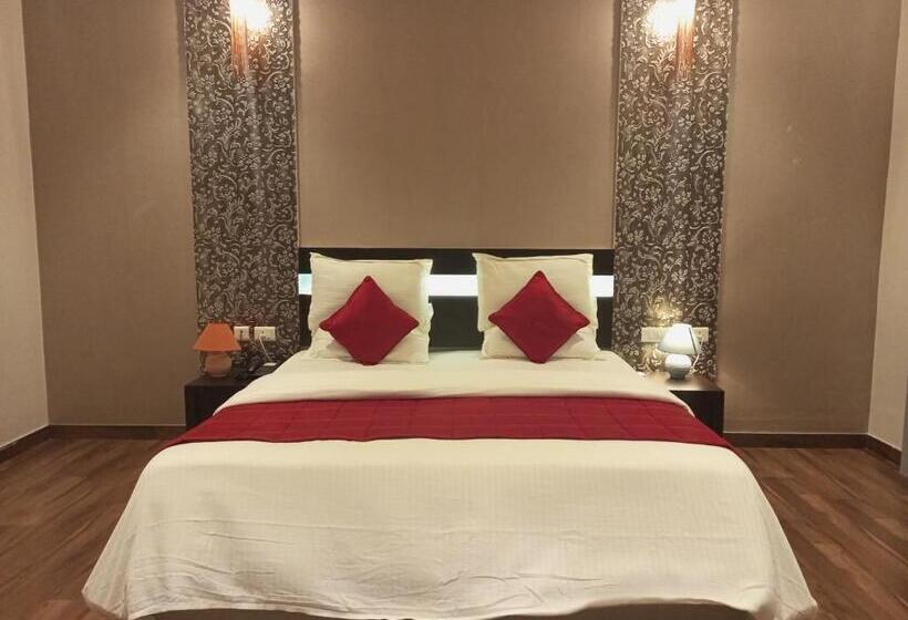 Mount Retreat Resorts   Madurai