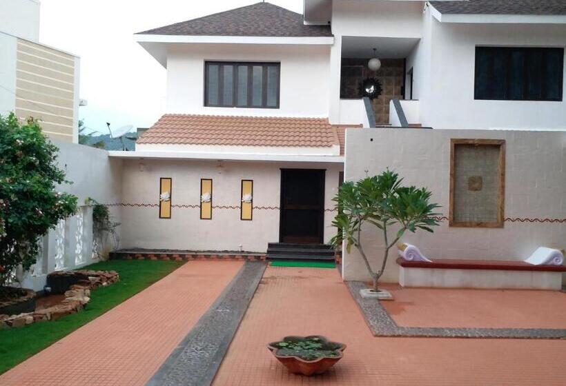 Mount Retreat Resorts   Madurai