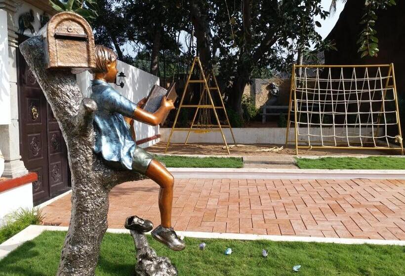 Mount Retreat Resorts   Madurai