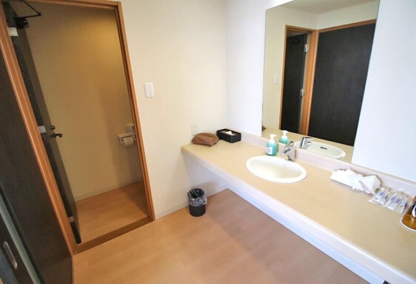 료칸 Lakeside Hot Spring Hotel Kunibiki