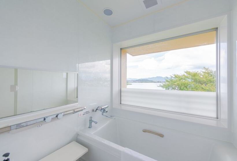 료칸 Lakeside Hot Spring Hotel Kunibiki