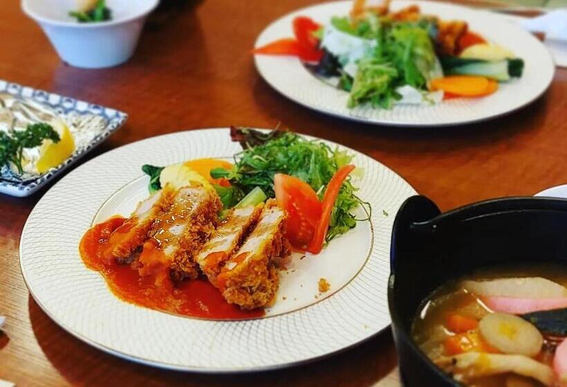 ريوكان Rokumeikan Hills