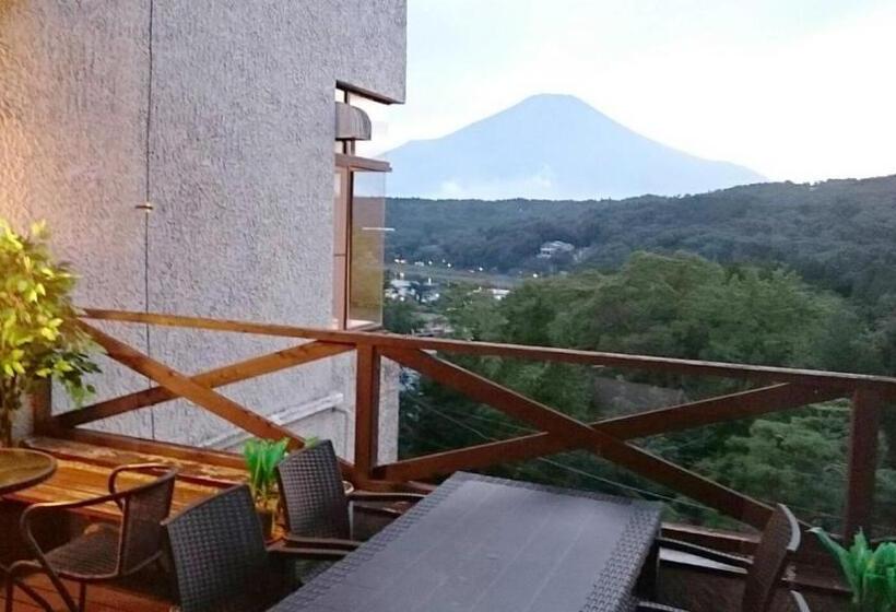 ريوكان Rokumeikan Hills