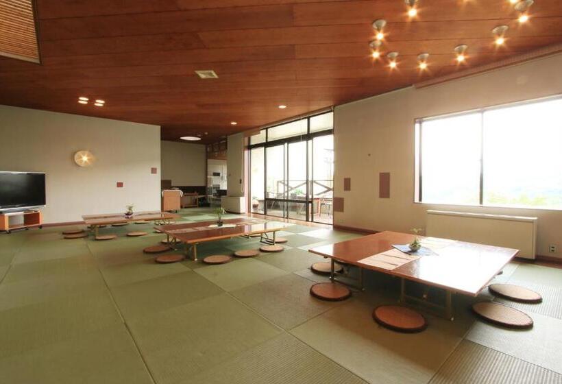 ريوكان Rokumeikan Hills