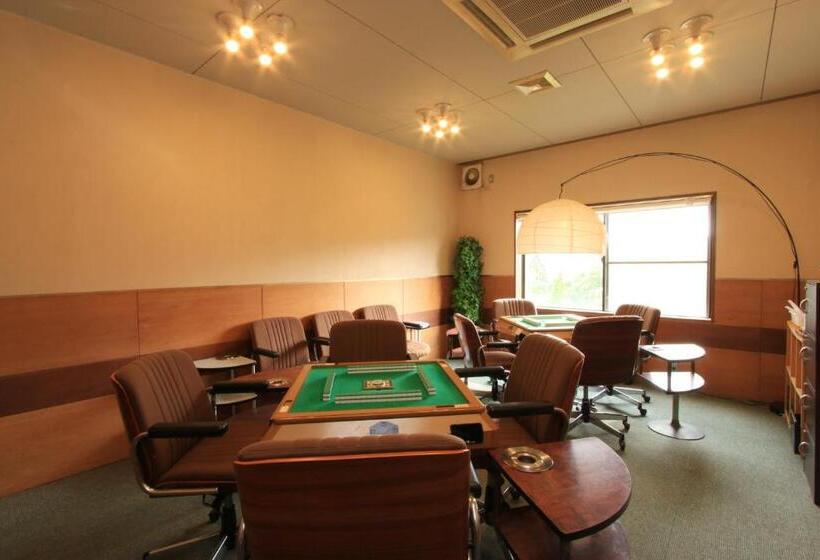 ريوكان Rokumeikan Hills