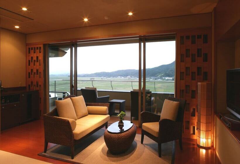 ريوكان Shiratama No Yu Kahou Bettei Koshinosato