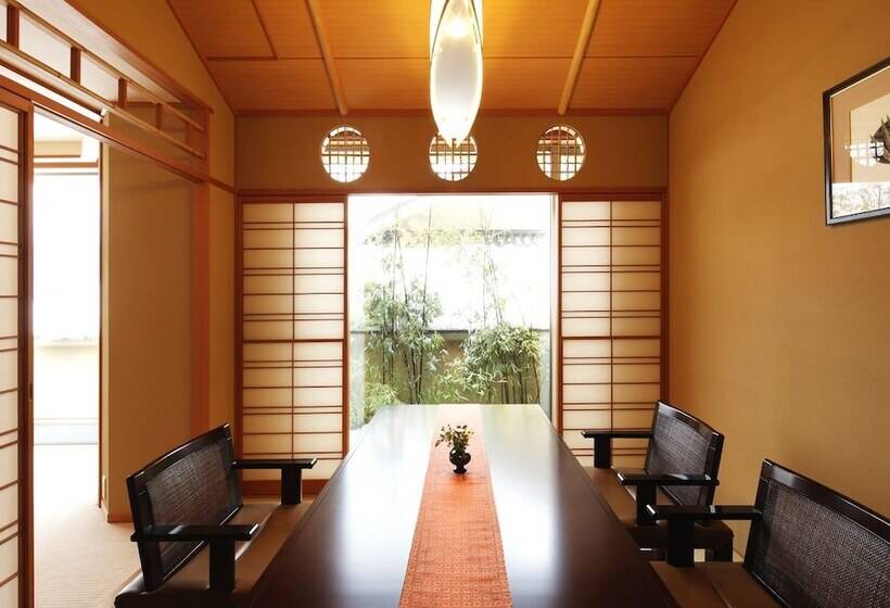 ريوكان Shiratama No Yu Kahou Bettei Koshinosato