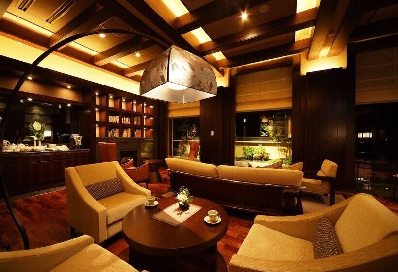 ريوكان Shiratama No Yu Kahou Bettei Koshinosato