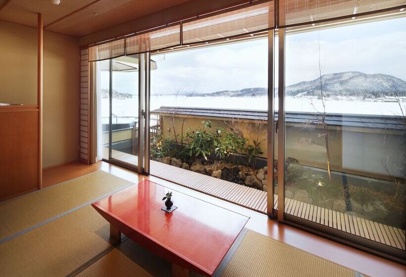 ريوكان Shiratama No Yu Kahou Bettei Koshinosato