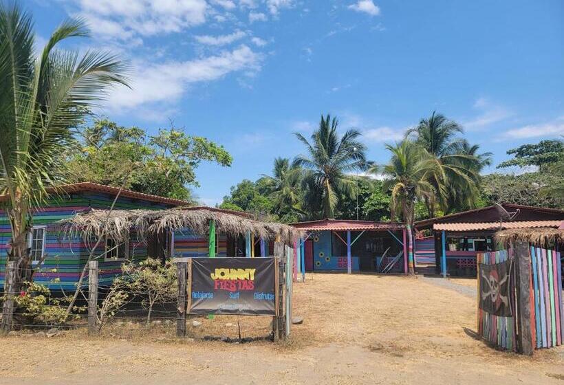 Общежитие Johnny Fiestas