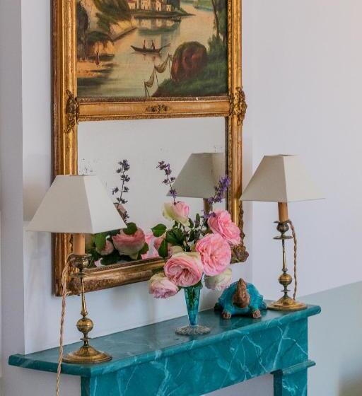 Bed and Breakfast 1 Logis A Domme  Piscine & Spa