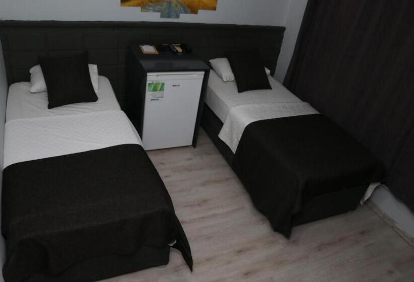 Bed and Breakfast Asus Palmiye Otel