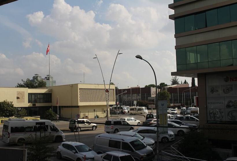 Bed and Breakfast Asus Palmiye Otel