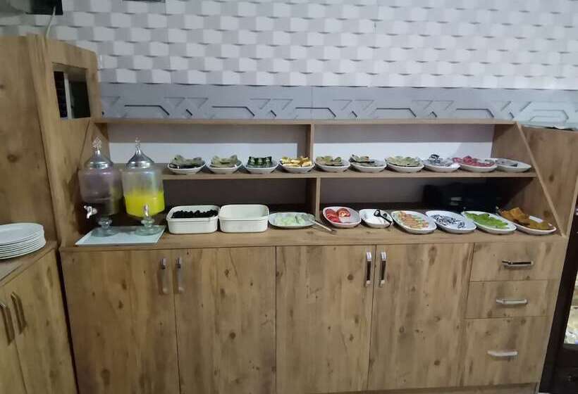 Bed and Breakfast Asus Palmiye Otel