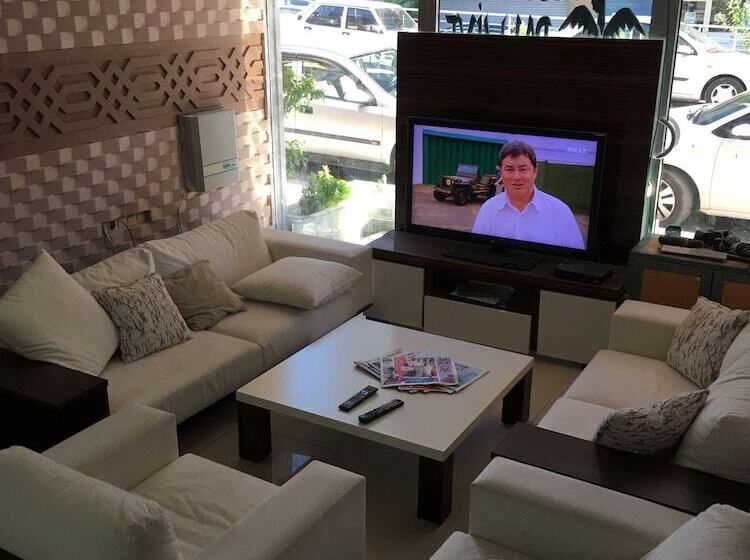 Bed and Breakfast Asus Palmiye Otel