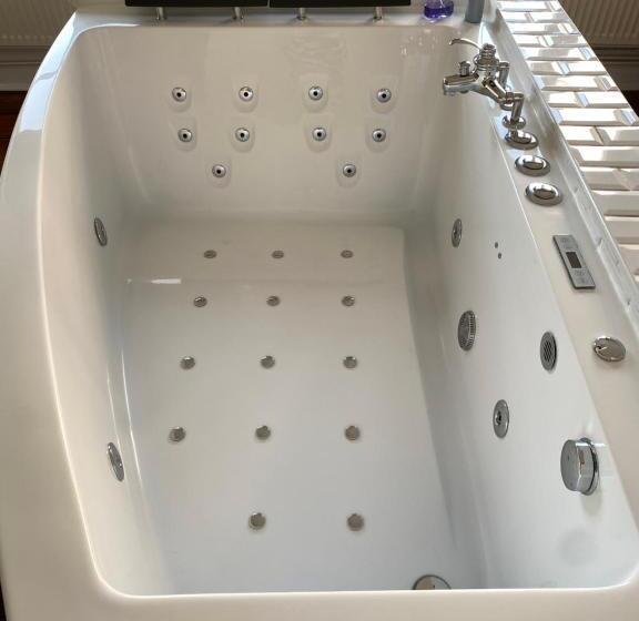 住宿加早餐  Chambres D Hôtes Au Coin Du Spa