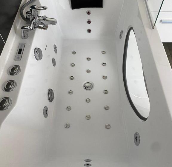 住宿加早餐  Chambres D Hôtes Au Coin Du Spa