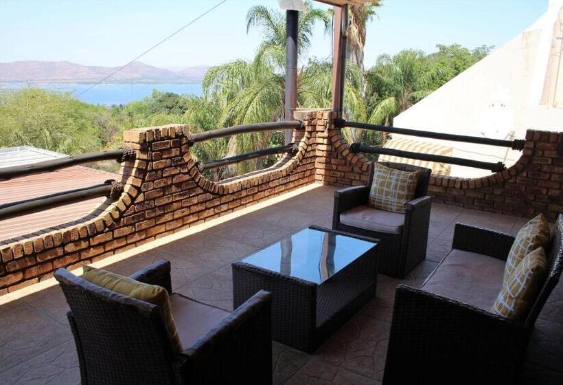 ベッドアンドブレックファースト Belle Vue Guesthouse