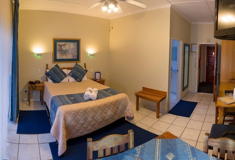 住宿加早餐 Blue Marlin Guest House