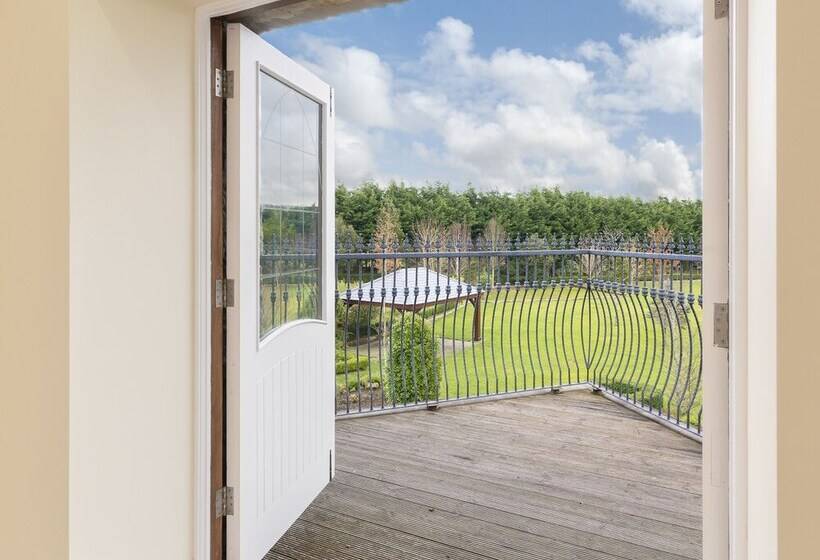 住宿加早餐  Castledale