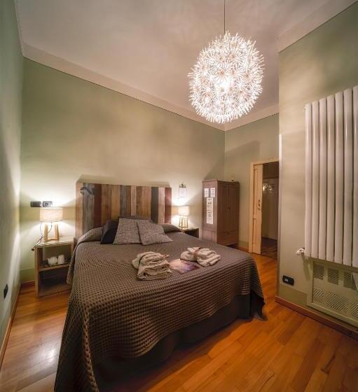 تختخواب و صبحانه De  Montetini