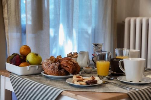 تختخواب و صبحانه De  Montetini