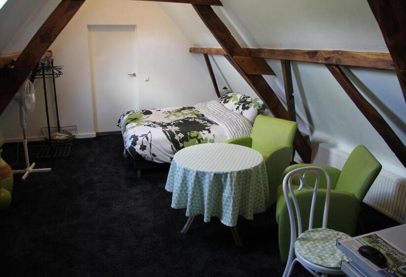 ベッドアンドブレックファースト De Oude Pastorie