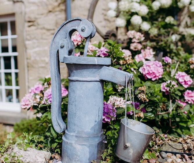 تختخواب و صبحانه Hooton Pagnell Hall