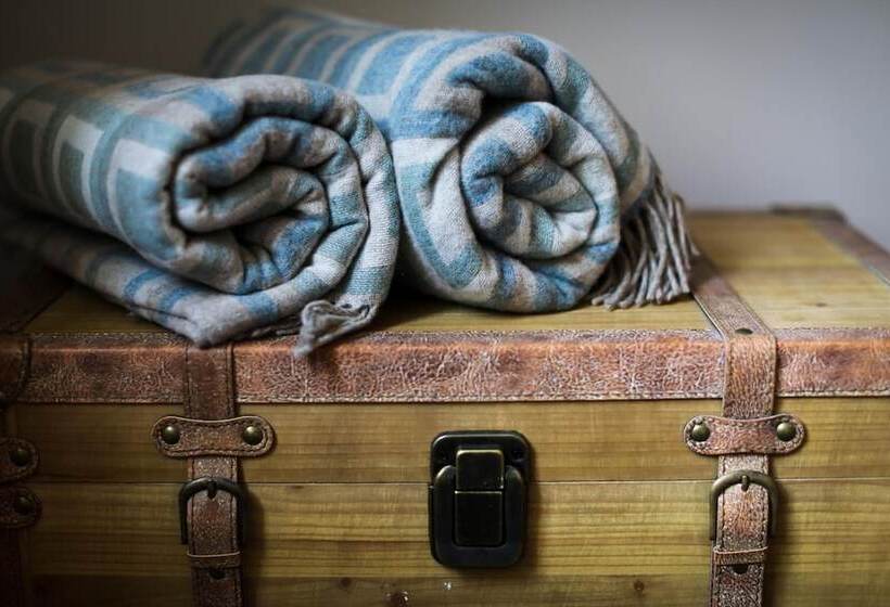 تختخواب و صبحانه Hooton Pagnell Hall