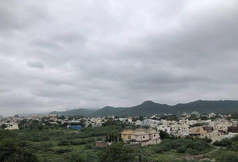 تختخواب و صبحانه Jai Villa Home Stay