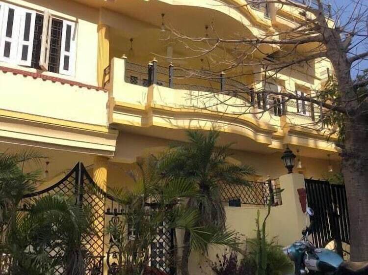 تختخواب و صبحانه Jai Villa Home Stay