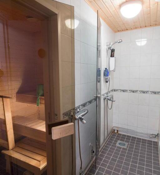 ベッドアンドブレックファースト Matkustajakoti Kuutamo Guesthouse