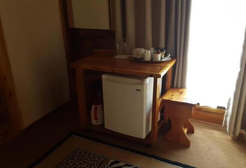 住宿加早餐  Nkwasi Lodge