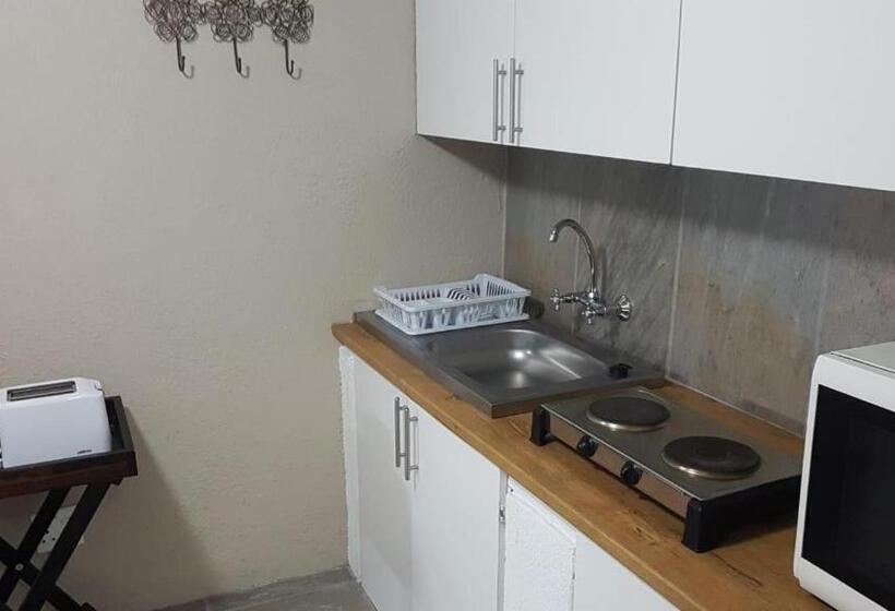 住宿加早餐  Nkwasi Lodge