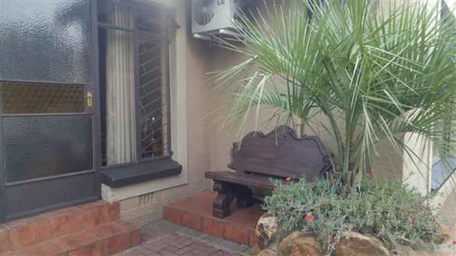 住宿加早餐  Nkwasi Lodge