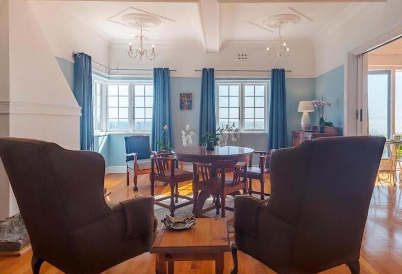 مبيت وإفطار Sunny Cove Manor