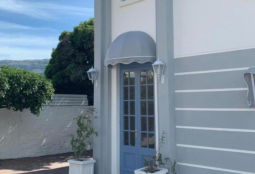 مبيت وإفطار Sunny Cove Manor