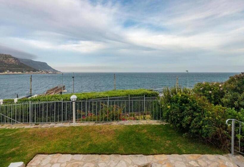 مبيت وإفطار Sunny Cove Manor